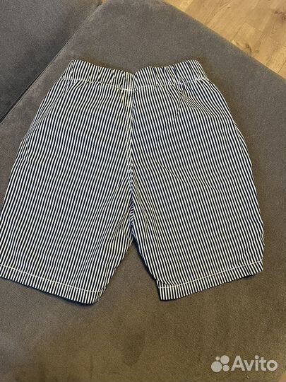 Шорты на мальчика H&M р.116