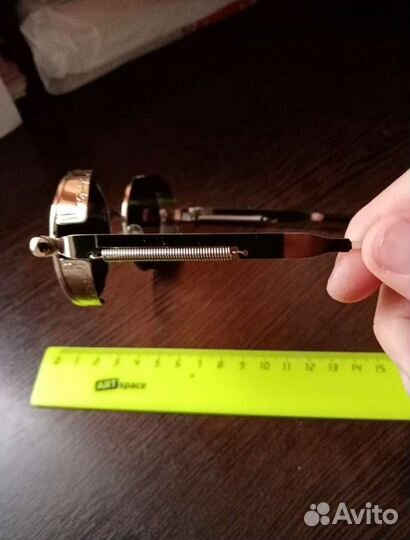 Солнцезащитные очки круглые