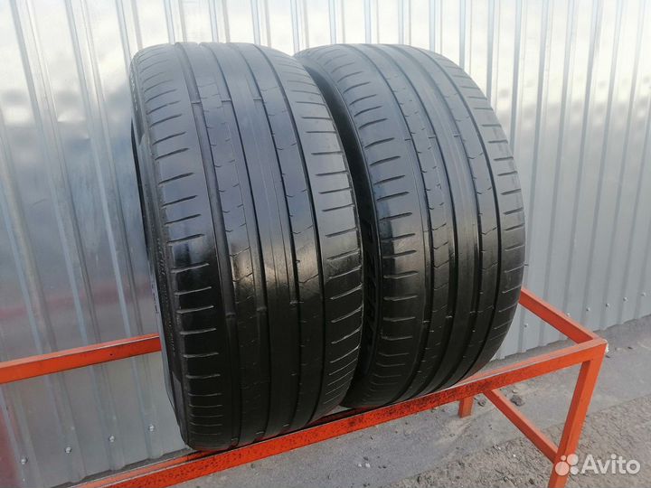 Pirelli P Zero PZ4 255/35 R20