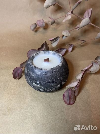 Ароматные свечи из кокосового воска в гипсе