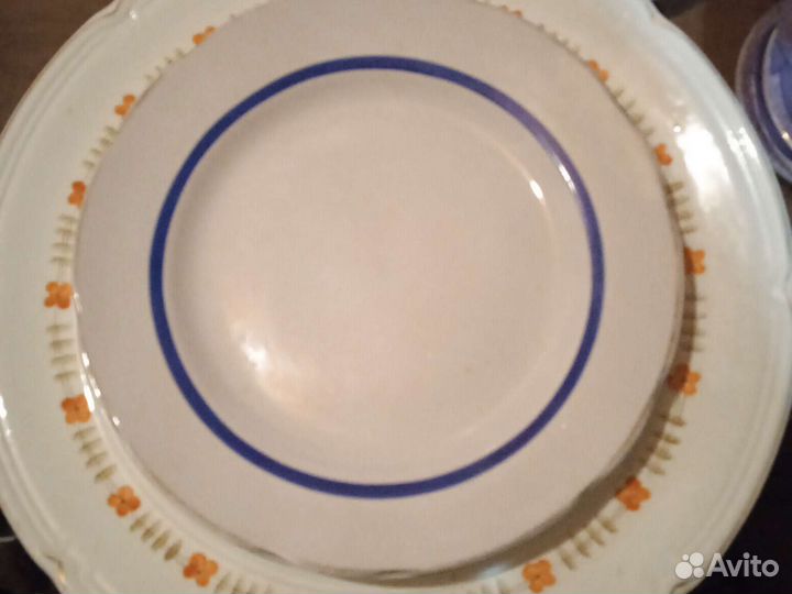 Тарелки, блюда