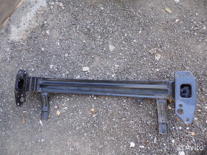 Усилитель переднего бампера хендай солярис 2