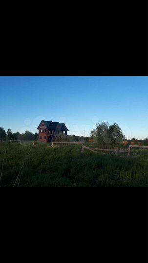 Дом 200 м² на участке 26 сот.