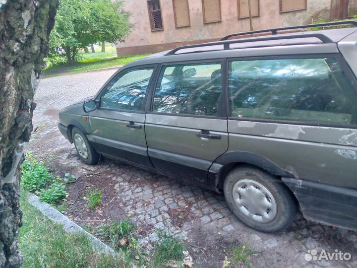 Volkswagen Passat 1.8 МТ, 1989, 100 000 км