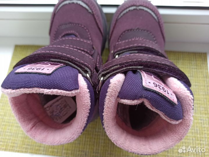 Ботинки демисезонные для девочки 22 размер