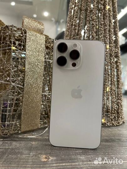 iPhone 15 Pro Max, 256 ГБ