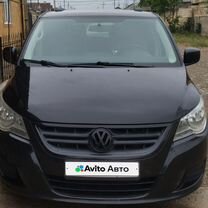 Volkswagen Routan 3.6 AT, 2012, 220 000 км, с пробегом, цена 1 900 000 руб.