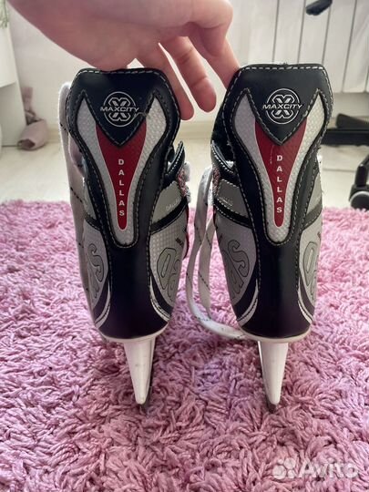 Коньки хоккейные детские