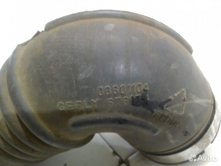 Патрубок воздушного фильтра (Geely Emgrand EC7)