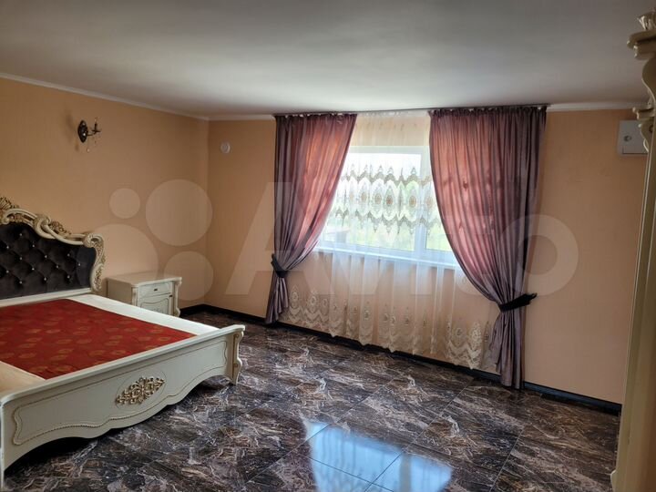 Комната 30 м², 3/3 эт.