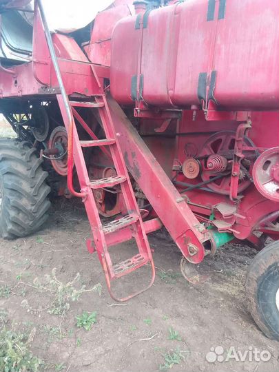 Комбайн Нива-Сельхозтехника СКА-5, 1991