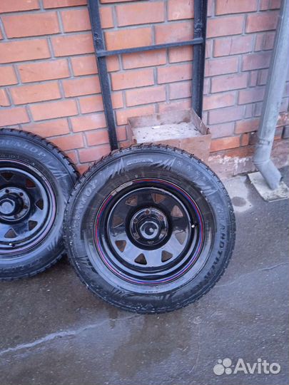 R17 Dunlop Grandtrek Ice 02 265/65, PCD 6x139.7 DIA 139.7