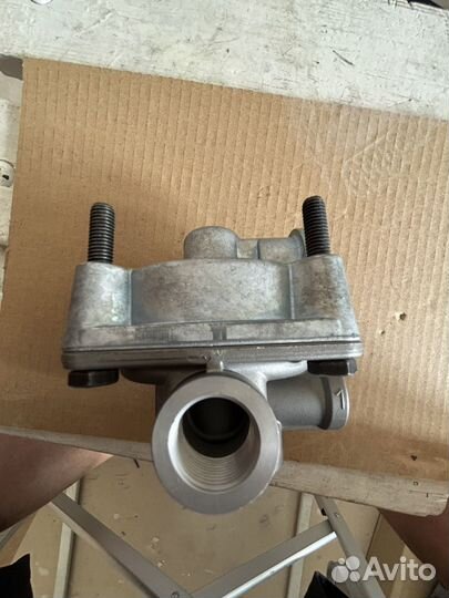 Ускорительный клапан 973.001.01.07 wabco