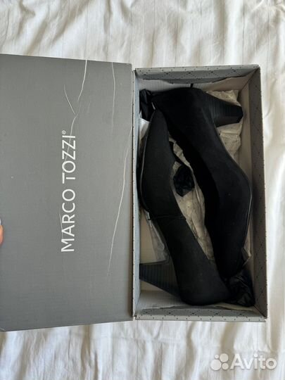 Туфли Marco tozzi 39 размер новые