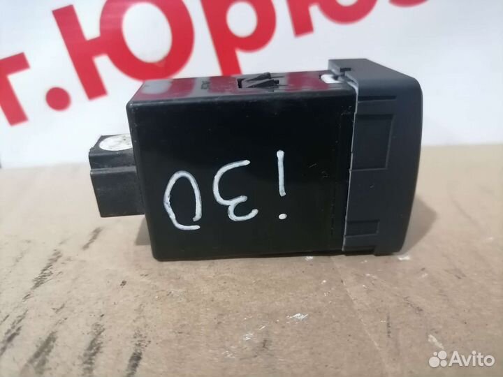 Кнопка коректора фар Hyundai I30