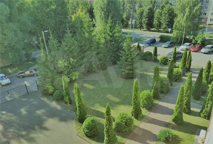 2-к. квартира, 70 м², 4/6 эт.