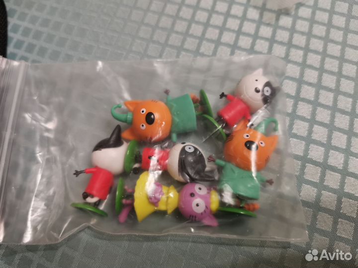 Киндер три кота 6шт