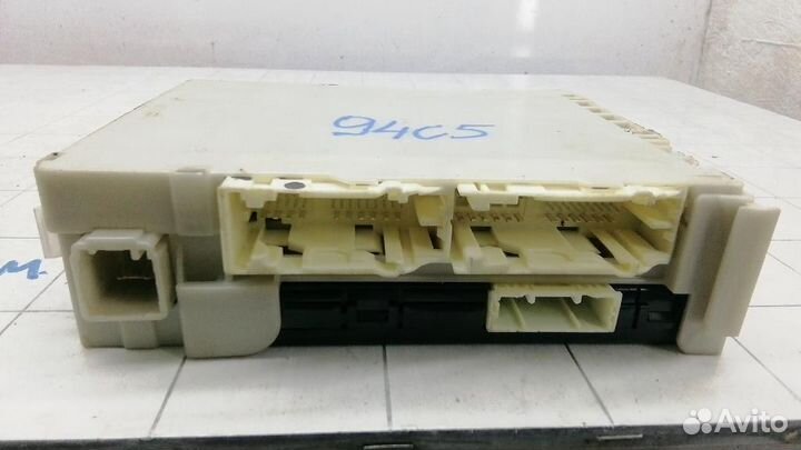 Блок управления (разное) Toyota Prius v