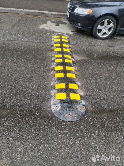 Лежачие полицейские - идн