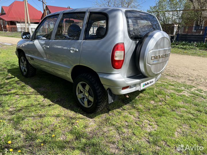 Chevrolet Niva 1.7 МТ, 2004, 118 267 км