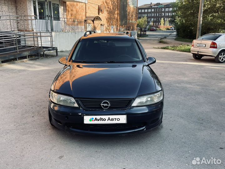 Opel Vectra 2.2 МТ, 2001, 349 000 км