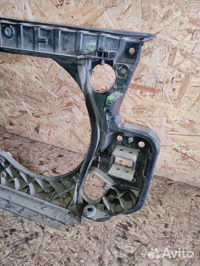 Панель передняя (Телевизор) Audi A6 C6 BRE 2007