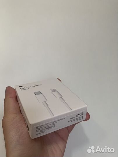 Кабель для зарядки iPhone USB-C/Lightning