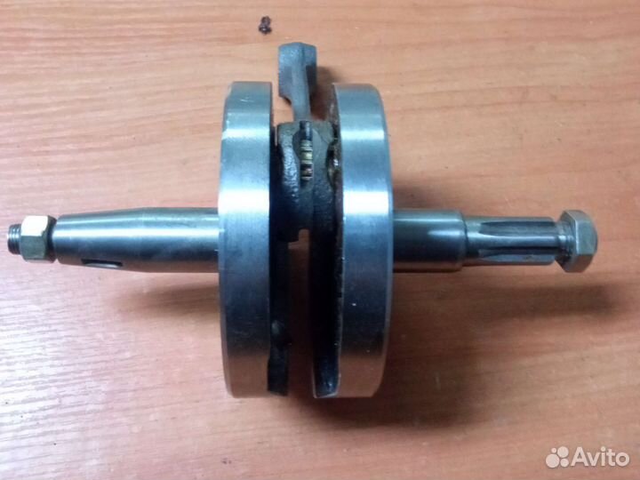 Коленвал Мотороллера Муравей электроного зажигания