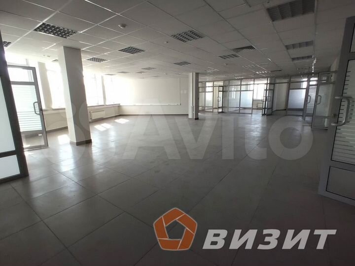 Офисное помещение с хорошим ремонтом на 1 линии