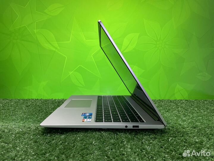 Ультрабук Honor MagicBook 16 / Core i5 / SSD