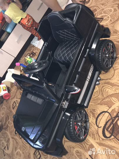 Детский электромобиль mercedes