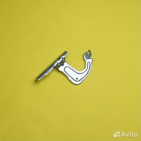 Петля,крепление,кронштейн,шарнир холодильника