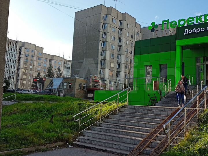 6-к. квартира, 130 м², 3/9 эт.