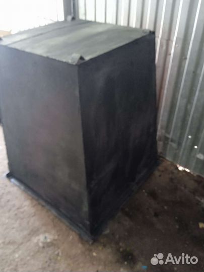 Бэконтейнер для мусора 0.75 куба