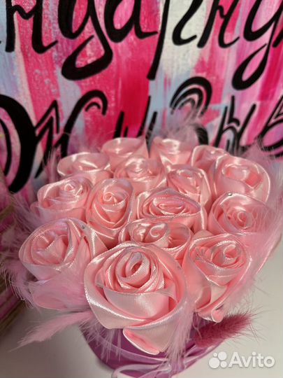 Букет роз из атласных лент