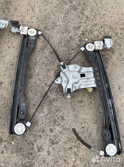 Стеклоподъемник передний правый chevrolet cruze