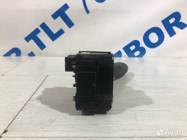 Переключатель подрулевой правый renault logan 2 1