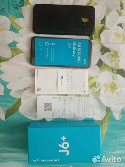 Телефон Samsung galaxy J6+