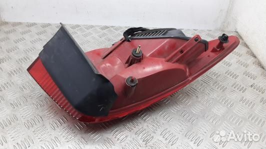 Фонарь задний правый peugeot 407 (4BN09MY01)