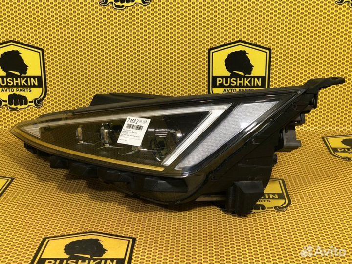 Фара левая Hyundai Elantra