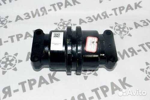 Опорный каток на JCB 8080