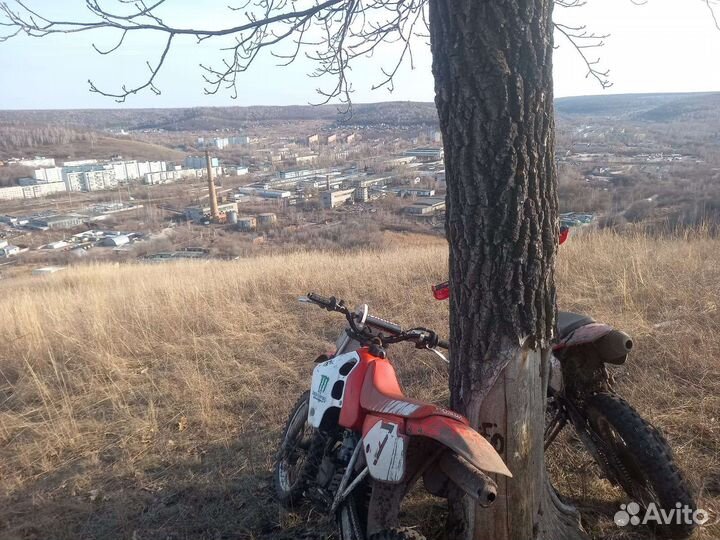 Мотоцикл кроссовый