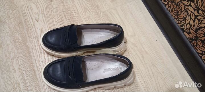 Ботинки для девочки