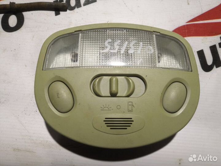 Плафон подсветки салона LADA Калина 2009