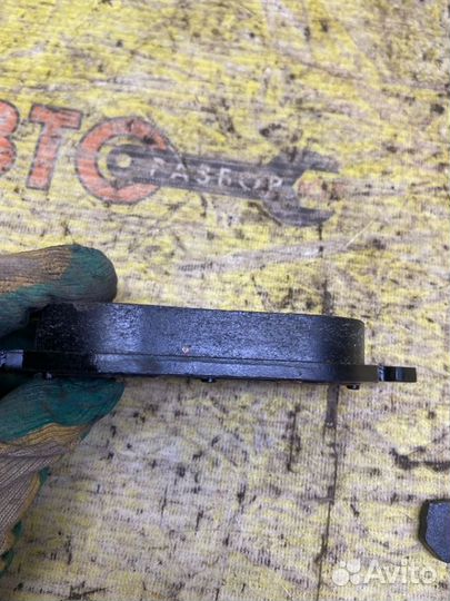 Тормозные колодки Opel Vectra C Z18XE 2002