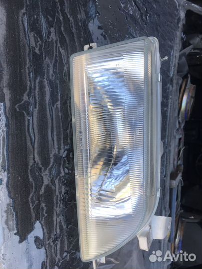 Toyota corolla 110 фара