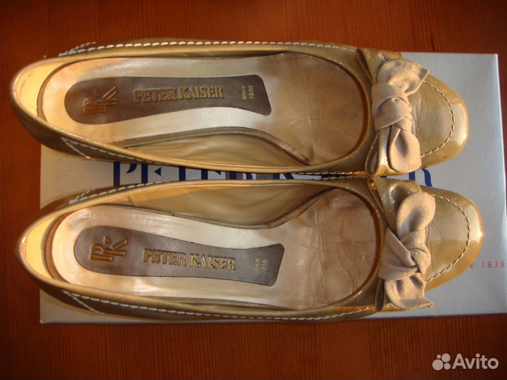 Туфли серые лаковые бархатный бант Piter Kaiser