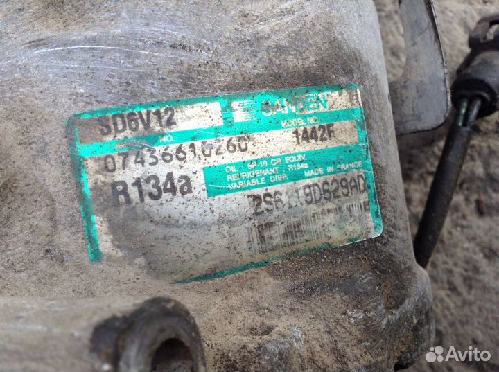 Компрессор кондиционера Форд Фьюжн разборка