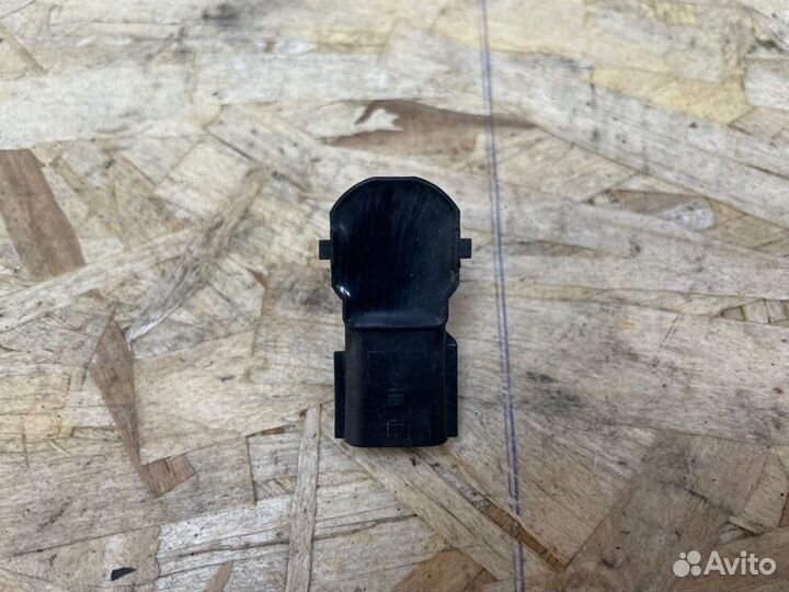 Парктроник задний LADA X-Ray