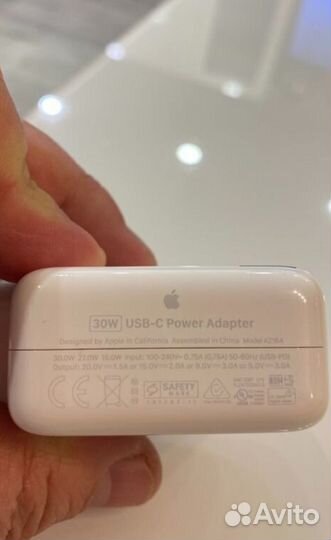 Адаптер MacBook оригинал